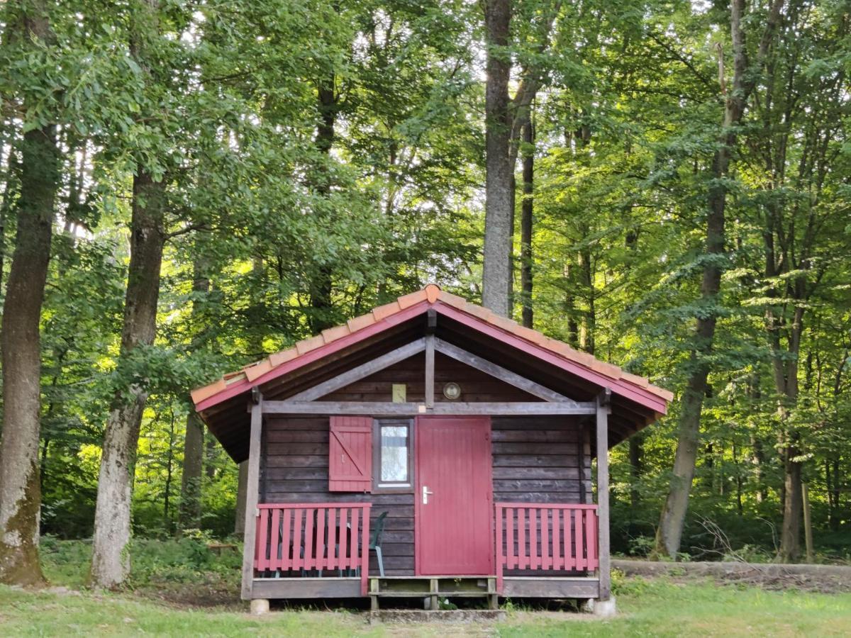 Camping Les Vosges Du Nord Oberbronn ภายนอก รูปภาพ